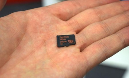 SanDisk выпустили первую в мире флешку microSD 200ГБ